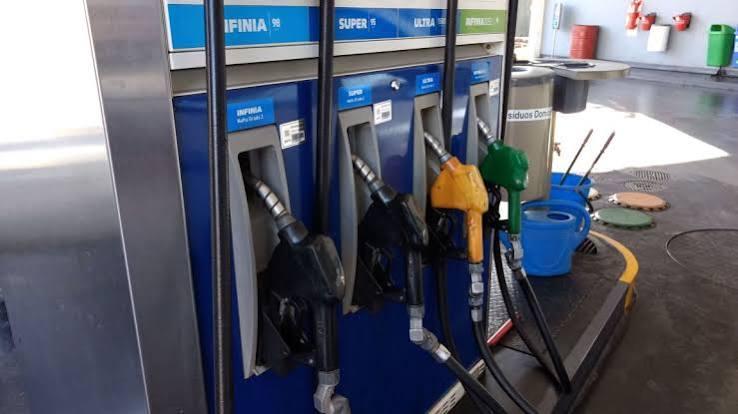 Mientras cae la venta de combustibles en el país, Neuquén lidera el crecimiento impulsado por Vaca Muerta